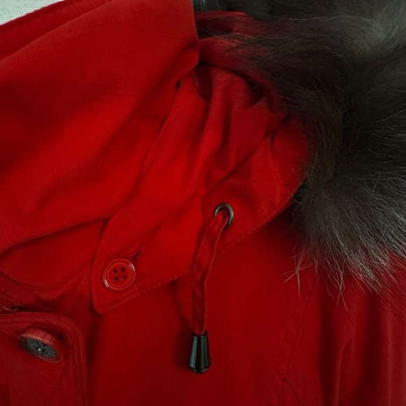 London Fog Red Fur-Trimmed Women's puffer  Parka coat size Large Petite - Picture 6 of 11